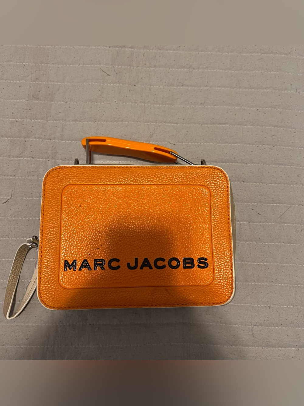 Marc Jacobs The Box 20 bag